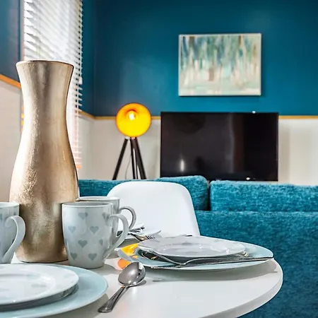 Cozy And Charming Flat: Minutes From Everything! Londra Esterno foto